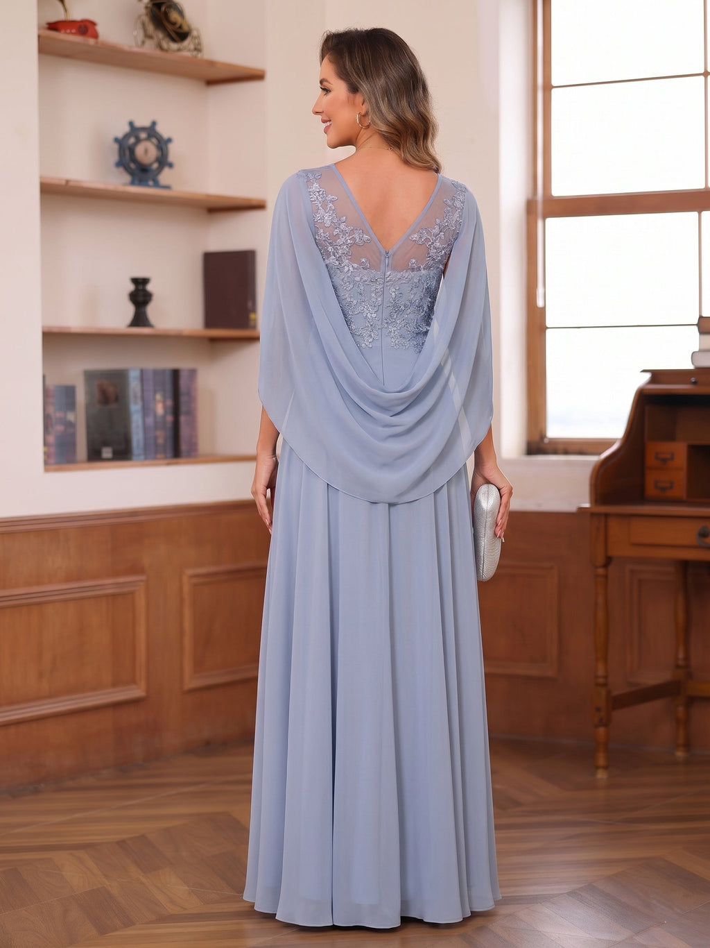 A-Line/Princess Illusion Scoop Chiffon Mother of the Bride Dresses with Appliques & Cape